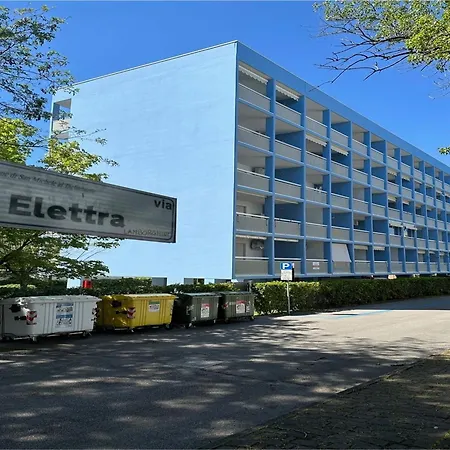 דירה Bright In Close To The Sea