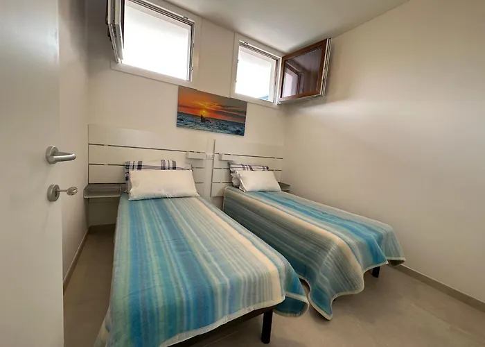 Apartament Bright In Close To The Sea *