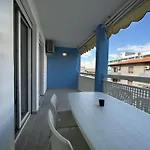 Apartament Bright In Close To The Sea