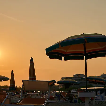 Bright In Close To The Sea Apartment Bibione
