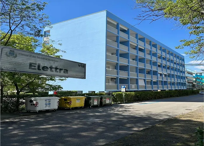 Daire Bright In Close To The Sea